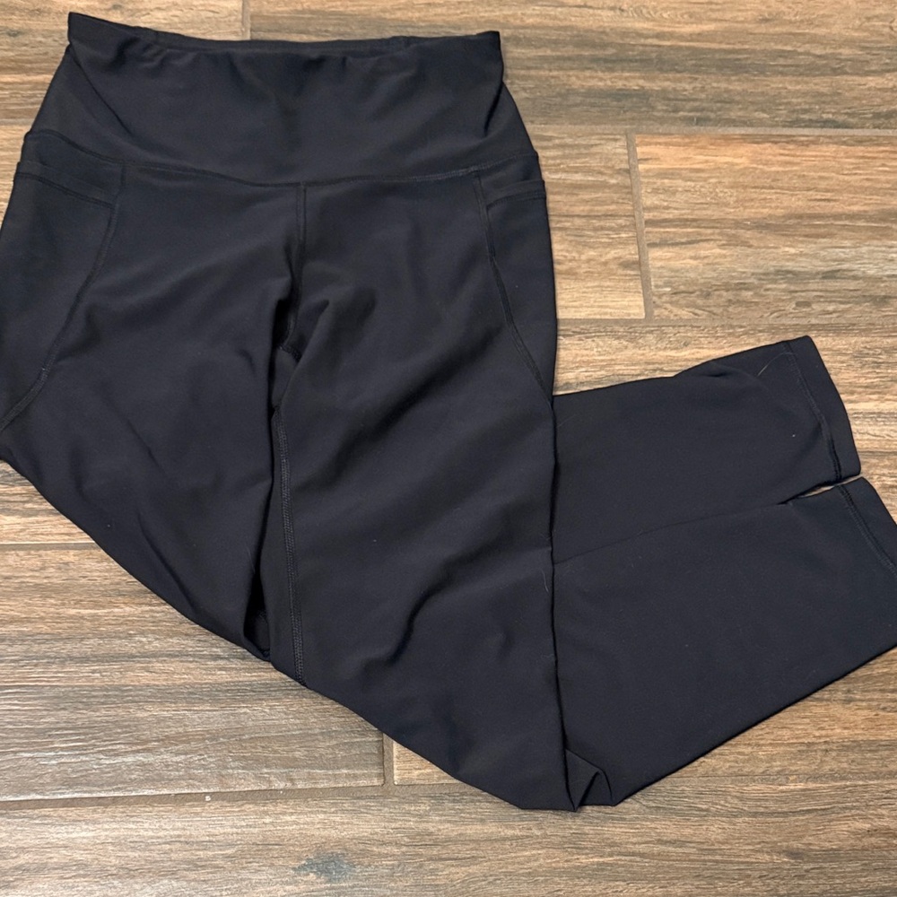 Old Navy Black Go-Dry Leggings